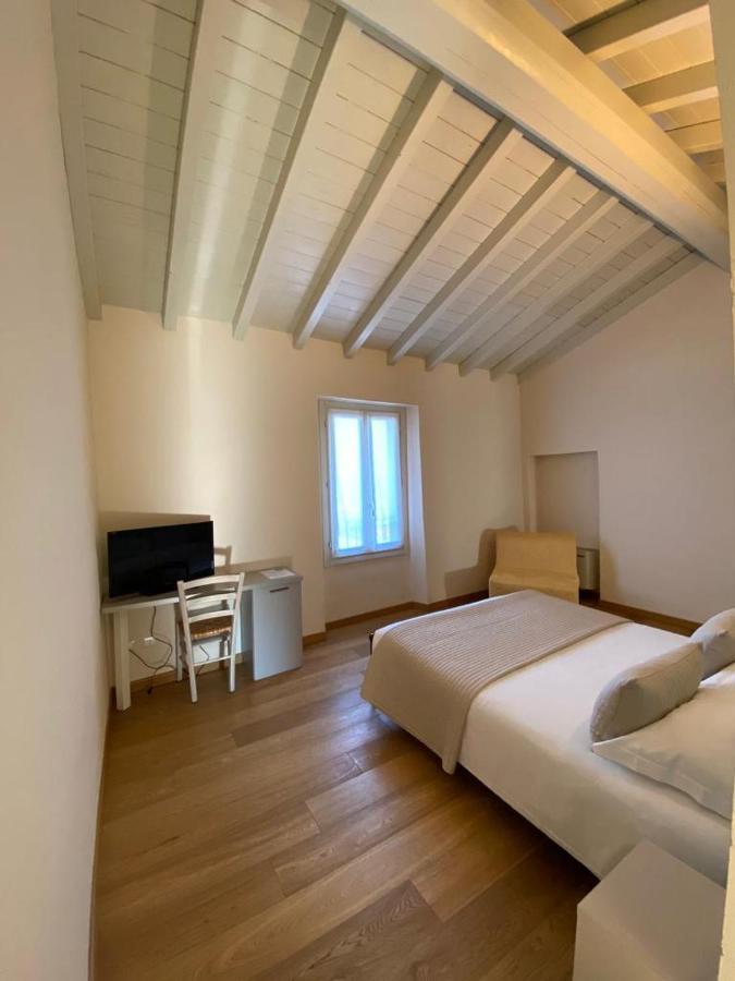 Dall Ingles Bed & Breakfast Cavriana Luaran gambar